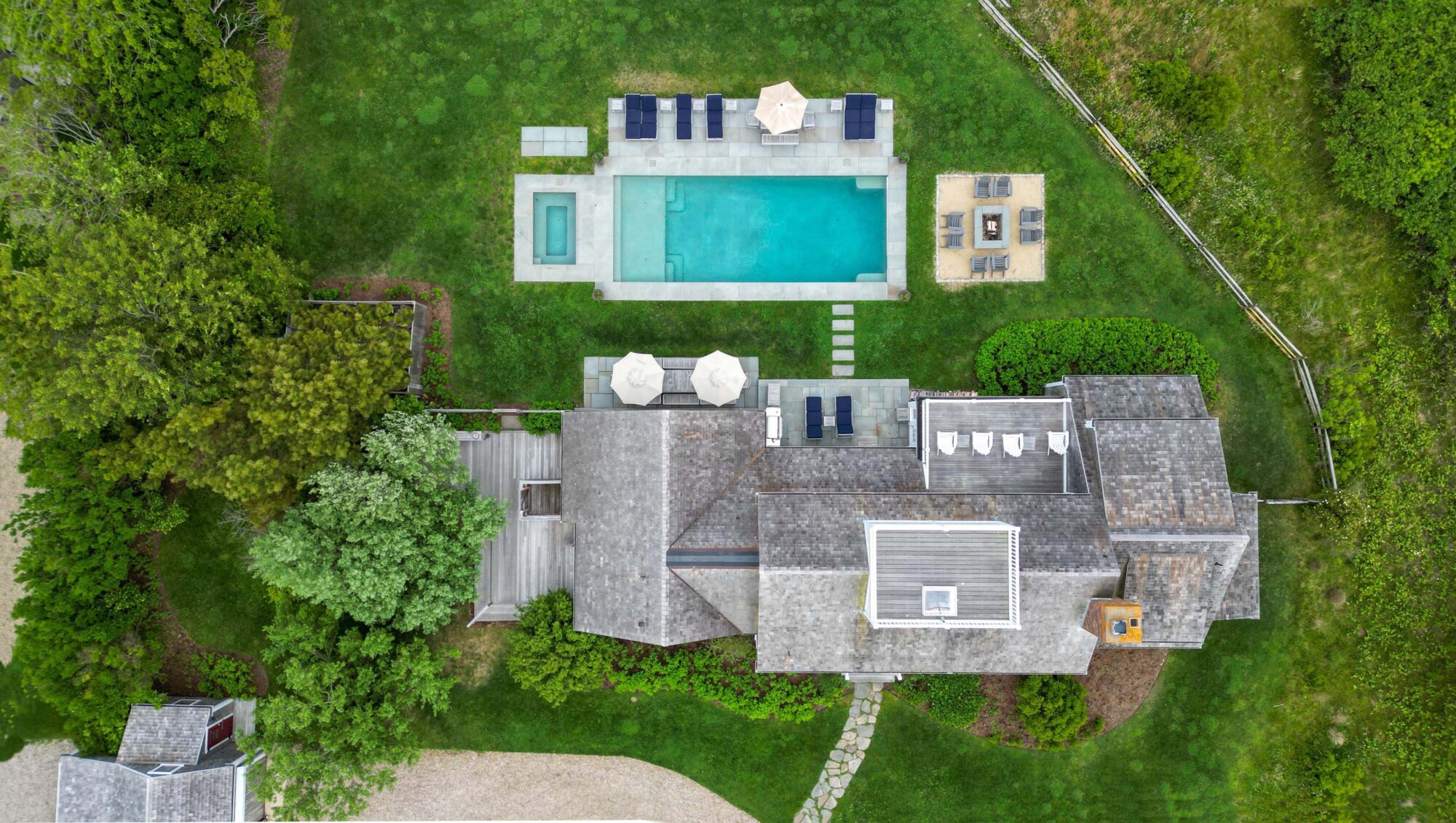 10-21 Quidnet Rd Nantucket Family Compound Tennis Pool Pickleball